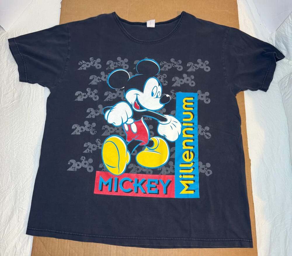 Disney Mickey Unlimited Millennium Mickey Mouse T-Shirt Sz Women XL